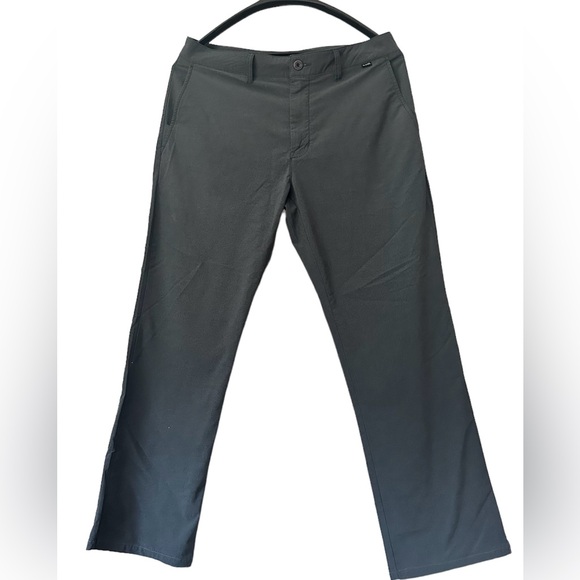 Men,s TRAVIS MATHEW Performance Golf Pants Size 36 - Picture 1 of 4